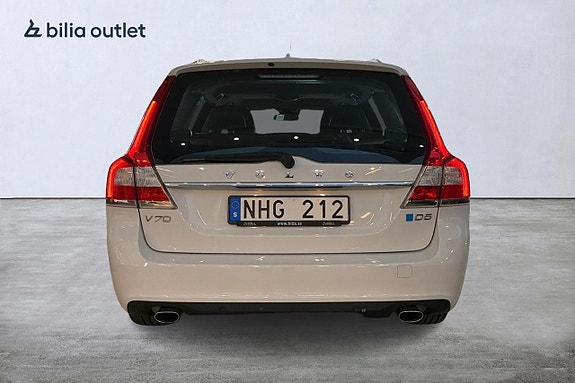 Volvo V70 6 of 22