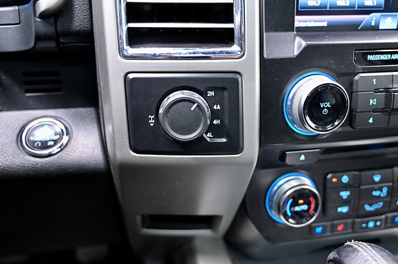 Ford F-150 21 of 24