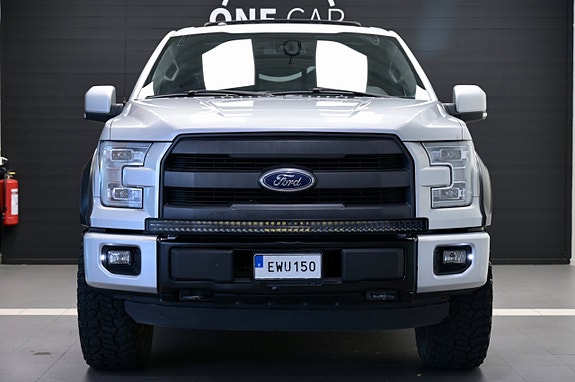 Ford F-150 2 of 24