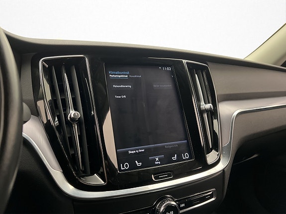 Volvo S60 20 of 30