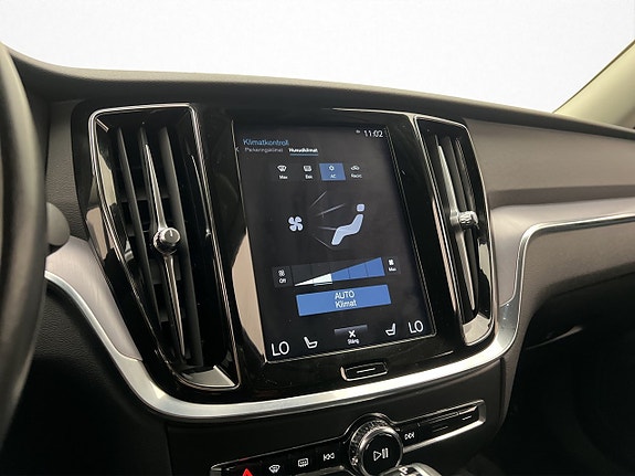 Volvo S60 19 of 30