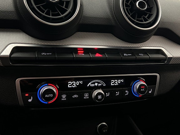 Audi Q2 19 of 30