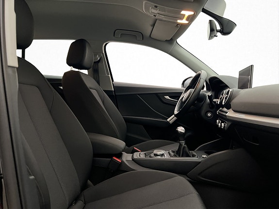 Audi Q2 21 of 30