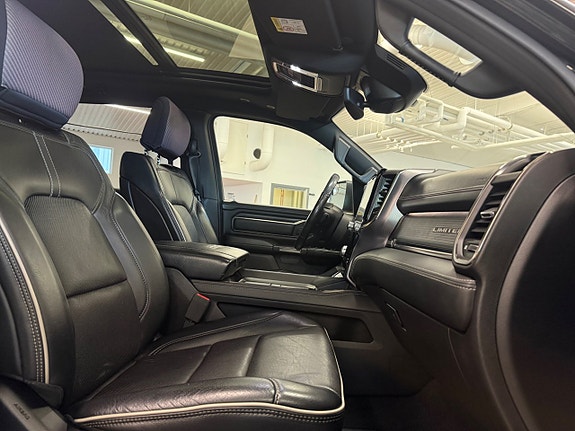 Dodge RAM 1500 7 of 23