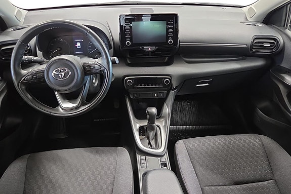 Toyota Yaris 12 of 20
