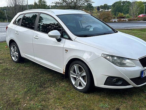 Seat Ibiza 2 of 7