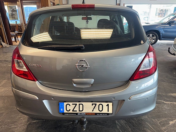Opel Corsa 6 of 15