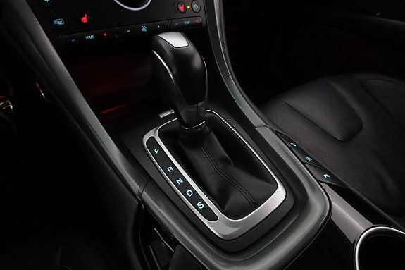 Ford Mondeo 22 of 30