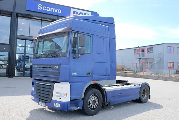 DAF XF 105 460 4x2 dragbil