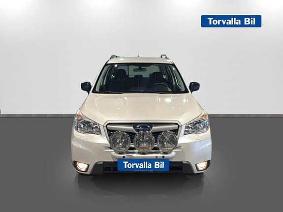 Subaru Forester 2 of 12
