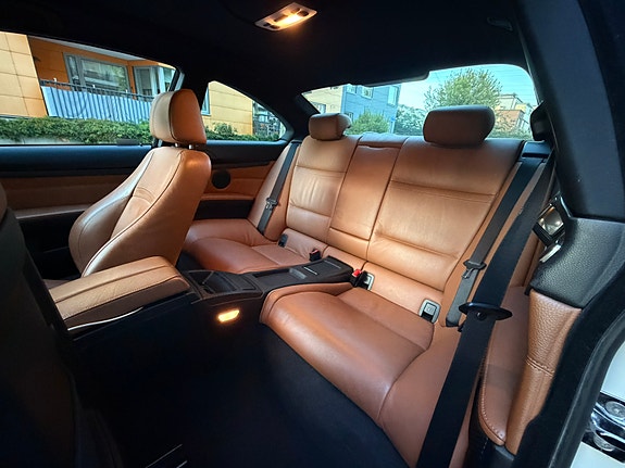 BMW 325i 7 of 9