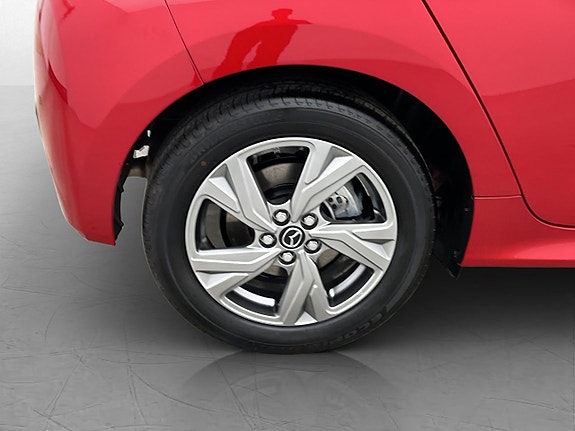 Mazda 2 26 of 28