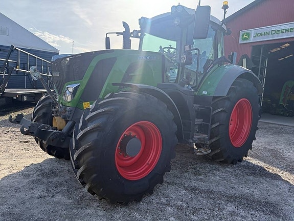 Fendt 828 Vario Profi Plus 2 of 4