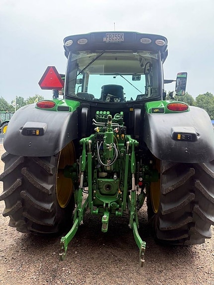 John Deere 6155 R 3 of 4