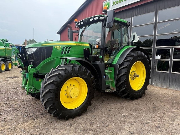 John Deere 6155 R 2 of 4