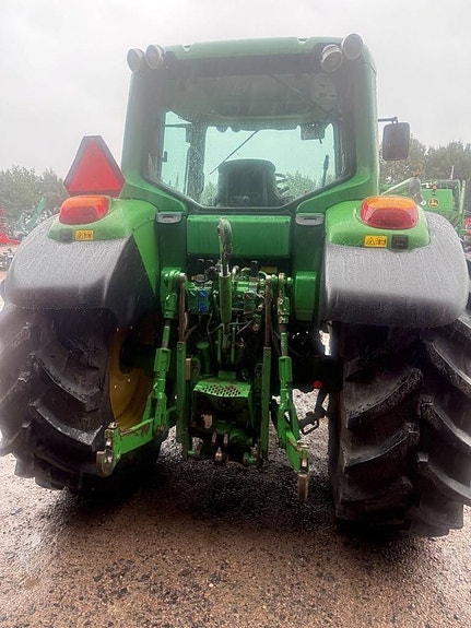 John Deere 6330 Premium 3 of 4