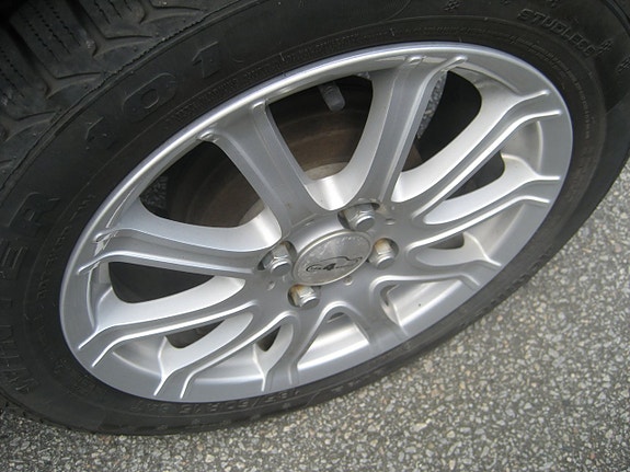 Toyota IQ 15 of 16