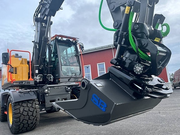 Volvo EWR150 F 6 of 8