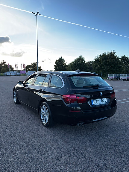 BMW 520d 3 of 8