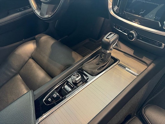 Volvo V60 15 of 23