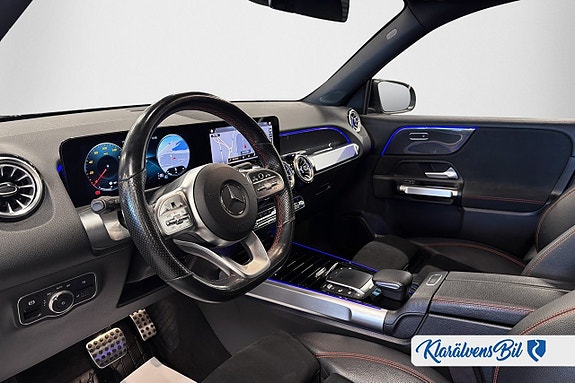 Mercedes-Benz GLB200 9 of 18