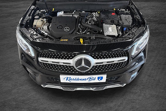 Mercedes-Benz GLB200 18 of 18