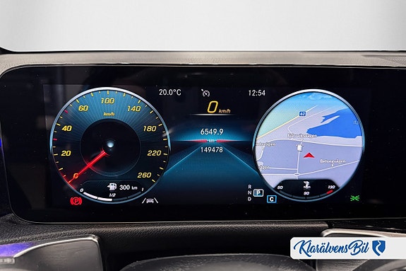 Mercedes-Benz GLB200 11 of 18