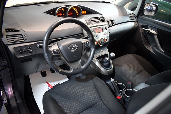 Toyota Verso 7 of 20