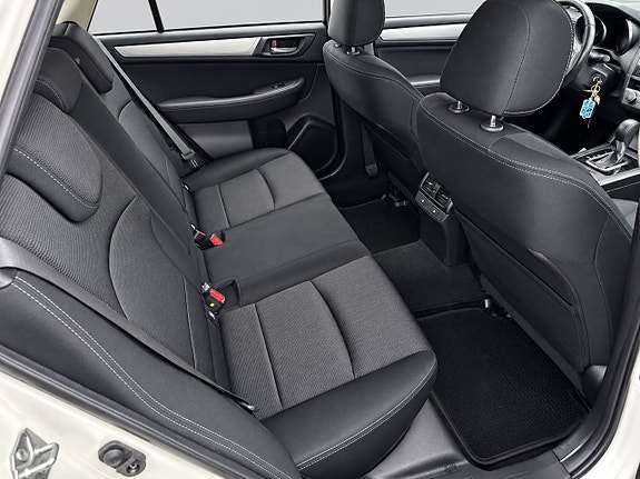 Subaru Outback 10 of 11