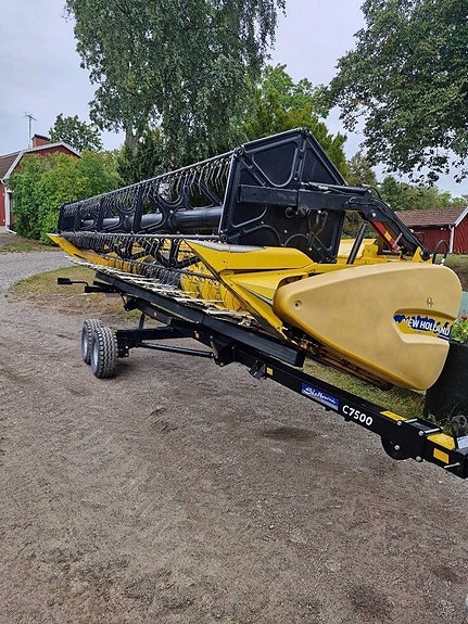 New Holland CR 8.80 4 of 6
