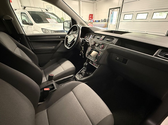 Volkswagen Caddy 7 of 16