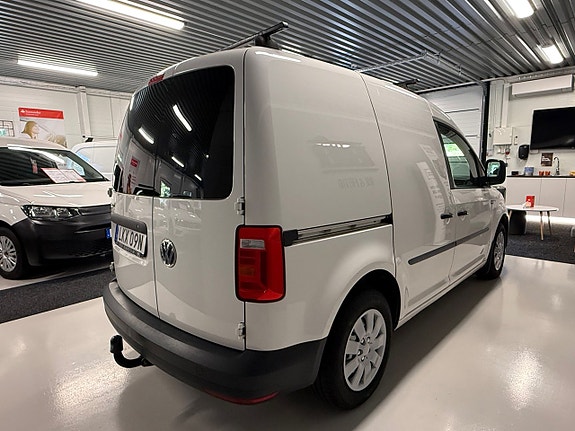 Volkswagen Caddy 3 of 16