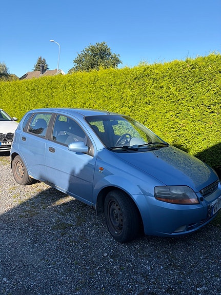 Chevrolet Kalos 3 of 4