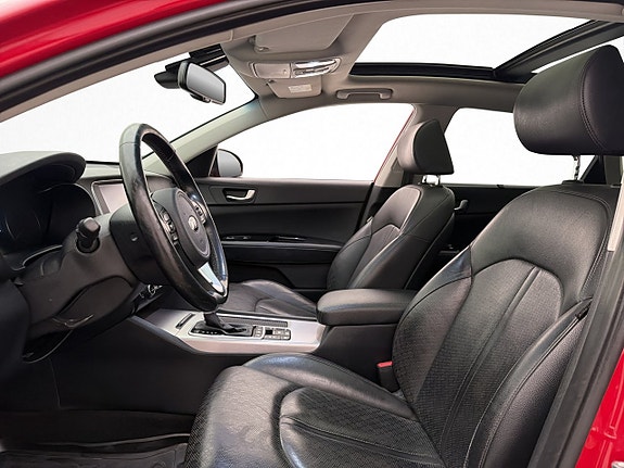 Kia Optima 13 of 30