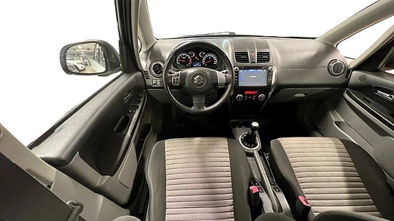 Suzuki SX4 7 of 20