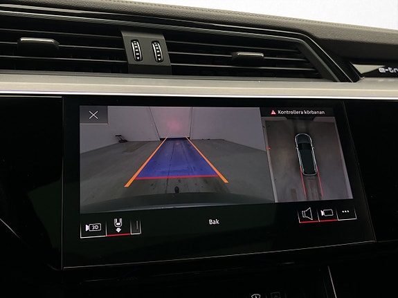 Audi e-tron 30 of 30