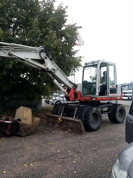 Takeuchi TB175W 2 of 12