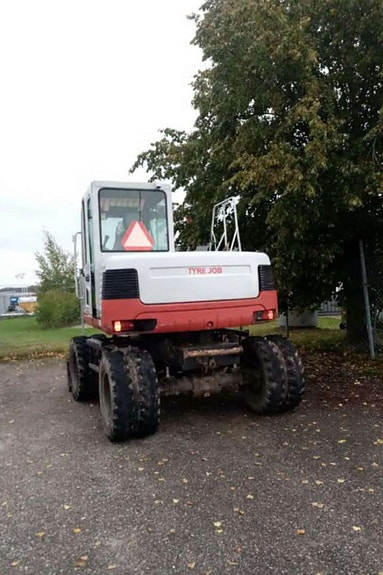 Takeuchi TB175W 3 of 12