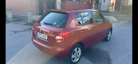 Skoda Fabia 4 of 7