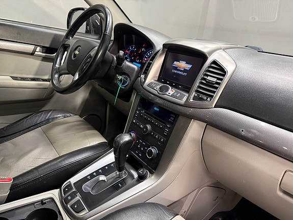 Chevrolet Captiva 18 of 23