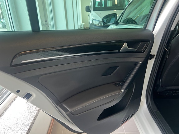 Volkswagen Golf I 19 of 23
