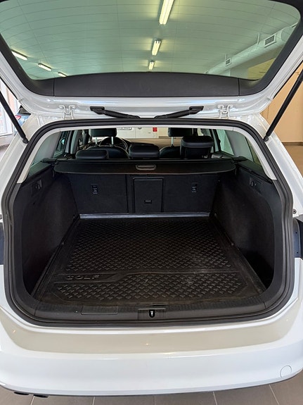 Volkswagen Golf I 18 of 23