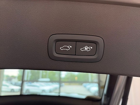 Volvo C40 12 of 22