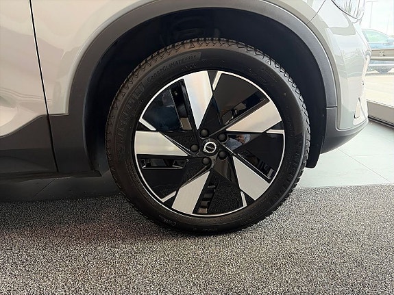 Volvo C40 18 of 22