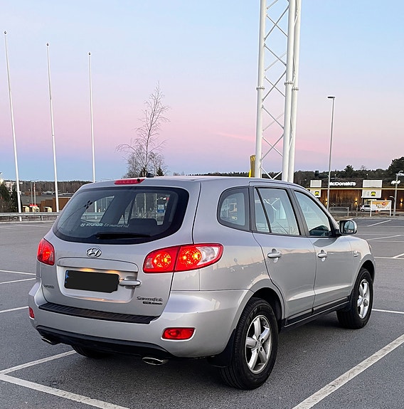 Hyundai Santa Fe 7 of 23
