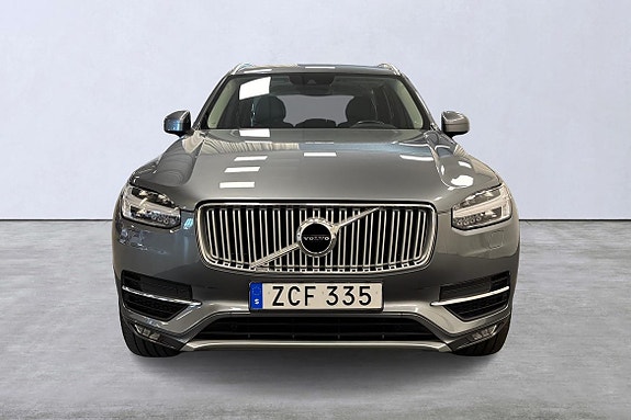 Volvo XC90 7 of 28