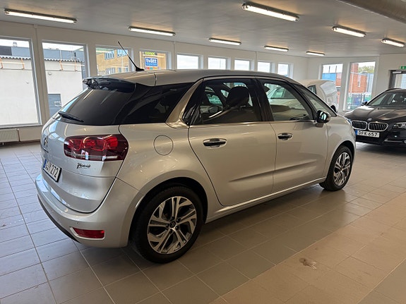 Citroen C4 Picasso 7 of 29