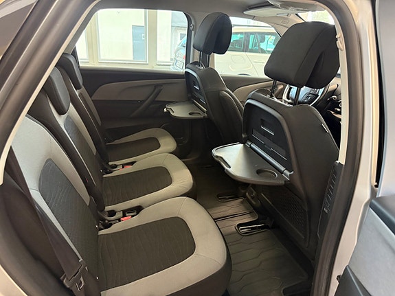 Citroen C4 Picasso 14 of 29