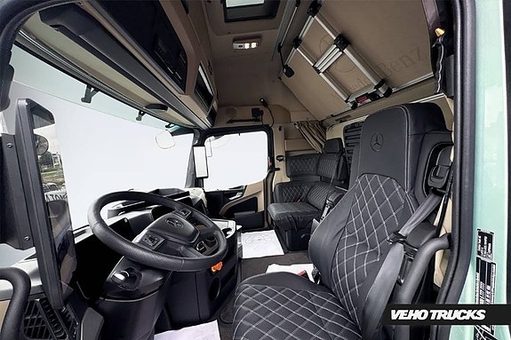 Mercedes-Benz eActros 600 ls 6x2 ProCabin  Boogie 14 of 19