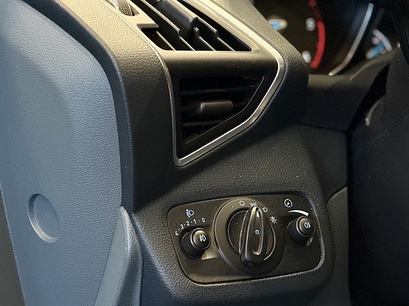 Ford Grand C-MAX 25 of 26
